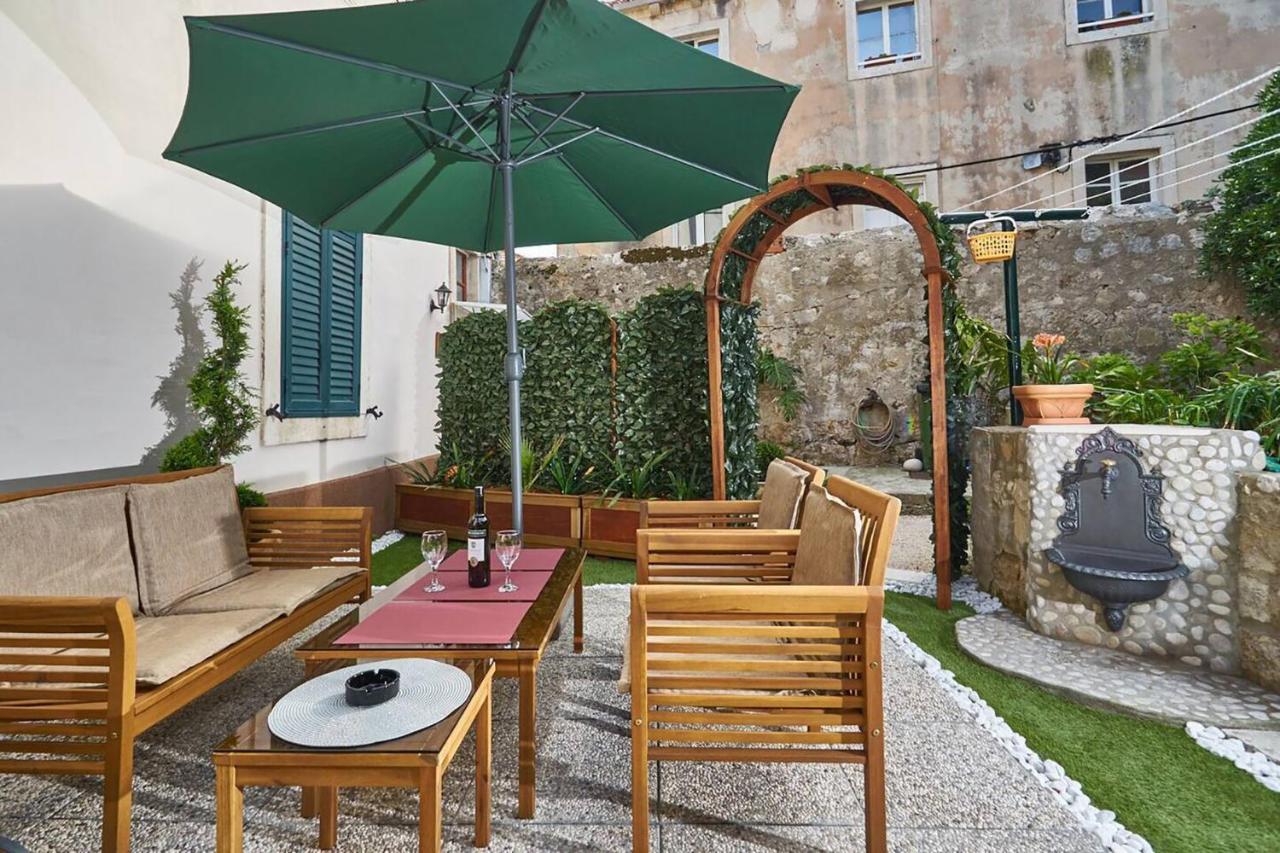 Mediteran With Garden Next To Beach And Old Town Дубровник Экстерьер фото